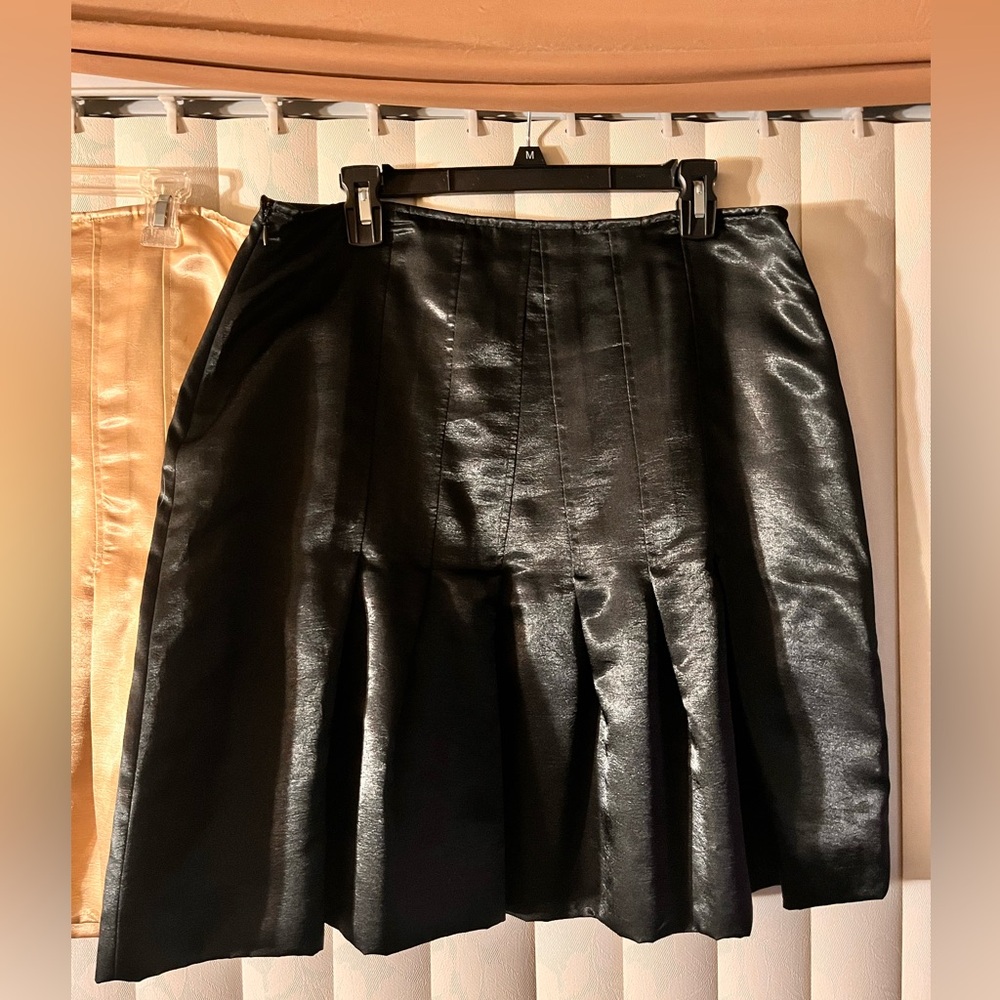Apostrophe Shiny Black A-Line Balloon Skirt